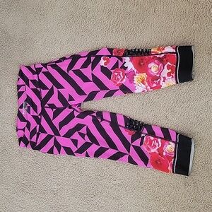 SheBeest indie cycling capris